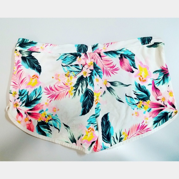 H&M Floral Swim Shorts - Picture 2 of 2